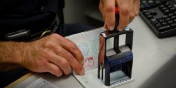 новость 26-05-2022 Немецкие власти облегчили визовый режим для россиян