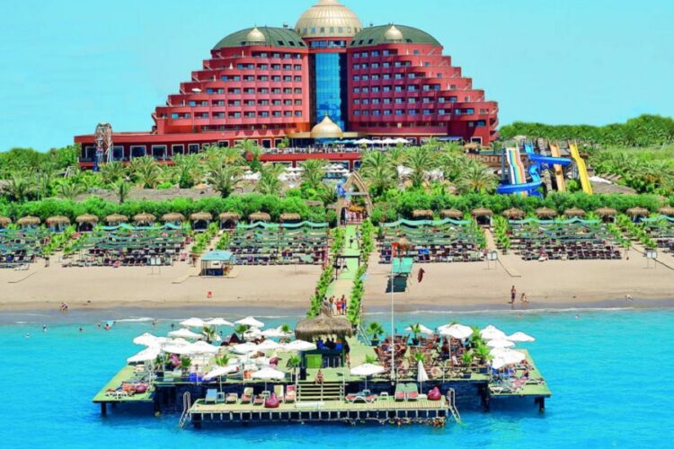 новость 08-05-2022 Популярная у россиян Анталия стремительно теряет туристов