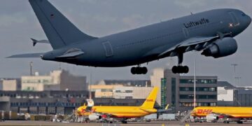 новость 21-05-2022 Число авиарейсов из Германии в январе-марте выросло на 353%