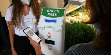 новость 01-05-2022 Италия отменила "зеленый пропуск"