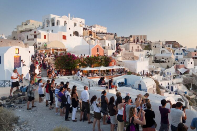 новость 04-05-2022 Греция отменила ковидные ограничения для туристов