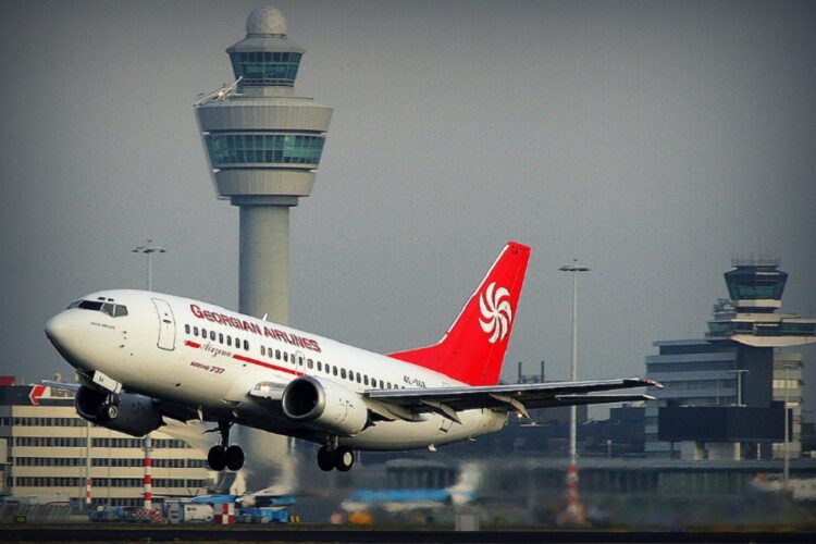 новость 21-05-2022 РФ работает над вопросом открытия авиационного сообщения с Грузией