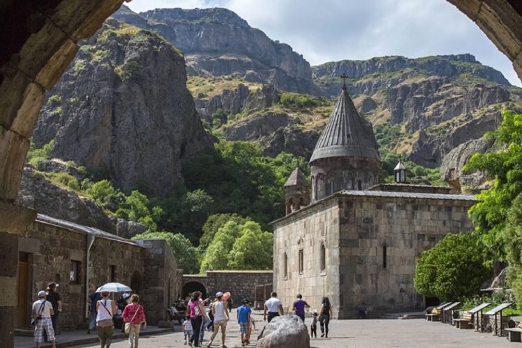 новость 03-05-2022 Какие страны упростили условия въезда для россиян?