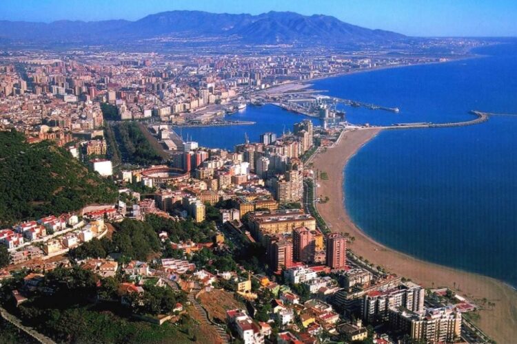 новость 15-05-2022 В Коста-дель-Соль туристов может подстерегать смертельная опасность