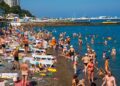 новость 08-06-2022 Туристические операторы озвучили самые популярные направления на День России