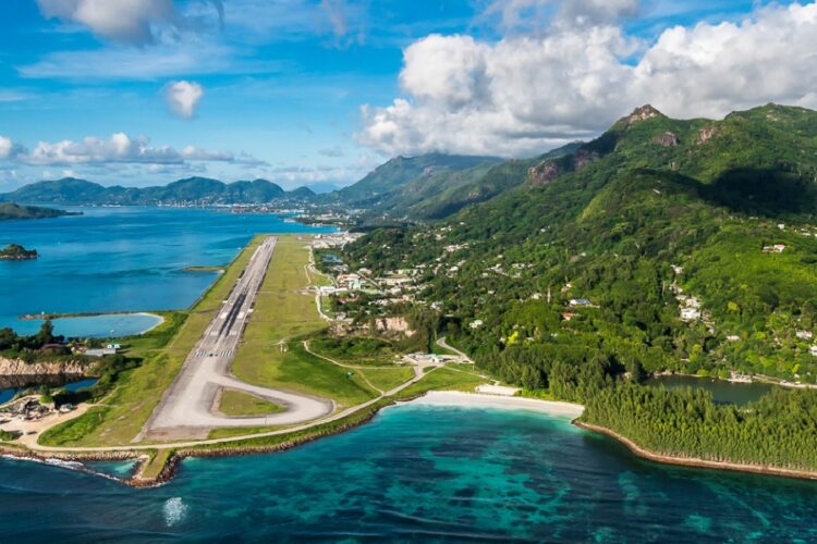 новость 26-07-2022 Рейсы на Сейшельские острова появились у "Аэрофлота"