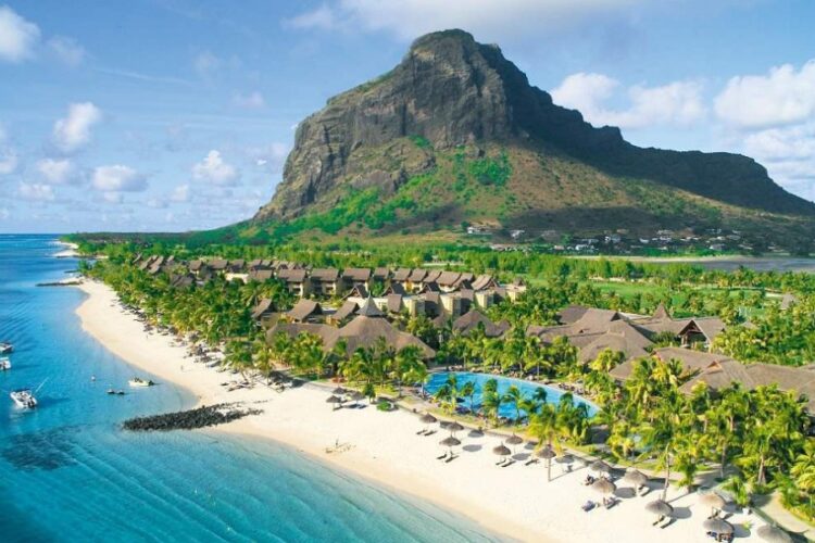 новость 04-07-2022 Маврикий отменил все ограничения по коронавирусу.