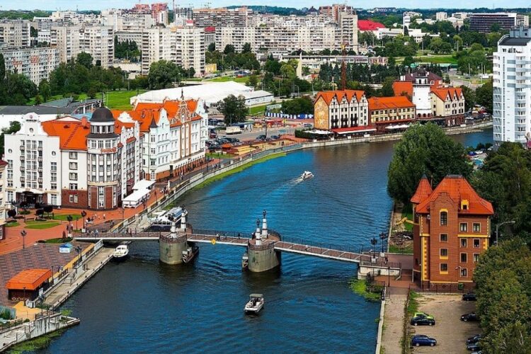 новость 13-07-2022 Число туристических прибытий в Калининград снизилось