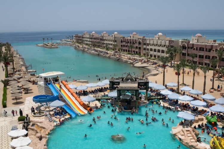 новость 13-07-2022 Курорты Египта переживают туристический бум. Отели подорожали на 30%