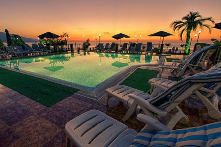 новость 22-07-2022 В каких отелях и пансионатах Абхазии есть места на август?