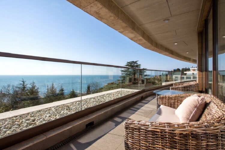 новость 23-07-2022 В каких отелях Сочи еще остаются свободные места на август?