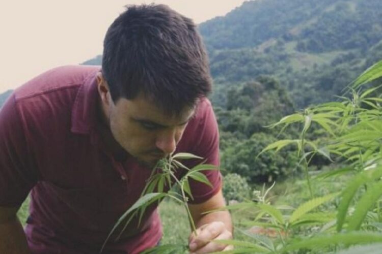 новость 23-08-2022 Другие публикации канала Какие направления ждут лишь состоятельных туристов? Сколько будут стоить осенние туры в Стамбул Таиланд ослабляет условия въезда для иностранных туристов Могут ли туристы отправиться в Таиланд "покурить" каннабис?