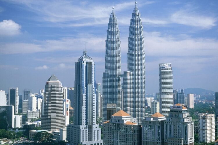 новость 08-08-2022 Малайзия упростила условия въезда для иностранных туристов
