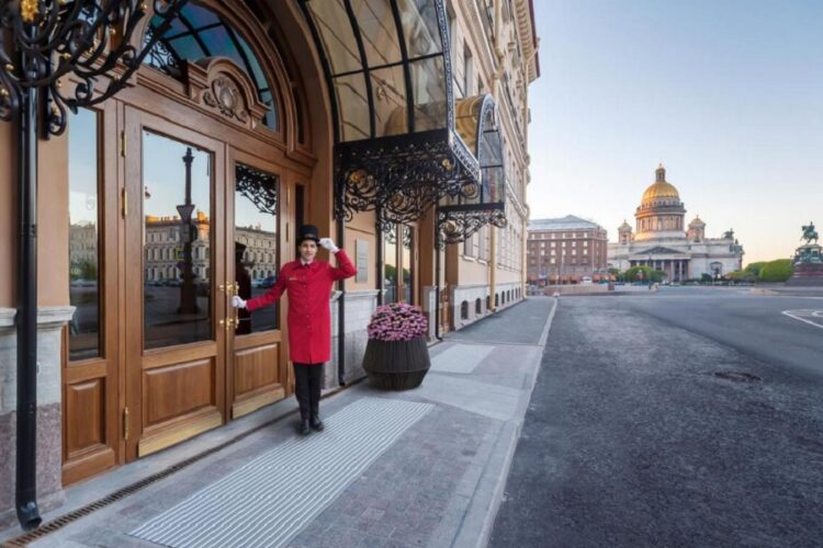 новость 29-09-2022 За январь-август доходы отелей Санкт-Петербурга выросли на 40%