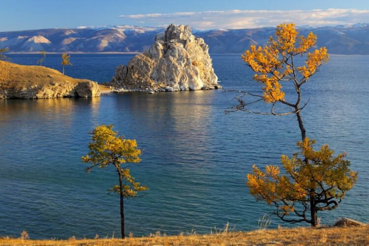 новость 10-10-2022 Байкал в этом осеннем сезоне не популярен у туристов