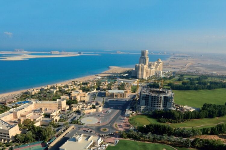 новость 14-10-2022 С 30 октября стартует полетная программа AZUR air в Рас-эль-Хайму