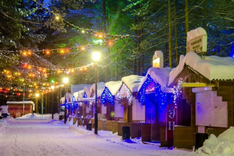 новость 12-10-2022 Туристы планируют новогодний отдых в Великом Устюге