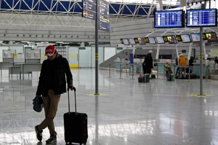 новость 20-10-2022 Дешевых авиабилетов в Сочи на новогодние даты не будет