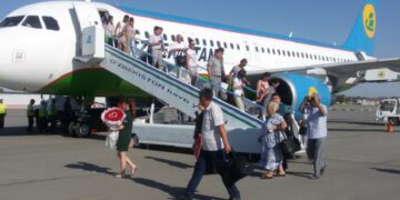 новость 24-10-2022 Авиабилеты в страны Содружества подешевели на 40%