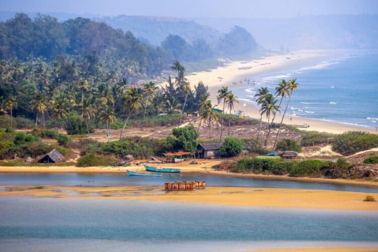 новость 27-10-2022 FUN&SUN формирует туры в Гоа на базе рейсов AZUR air