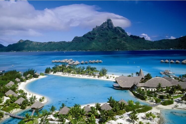 новость 15-11-2022 Французская Полинезия ограничит иностранный турпоток