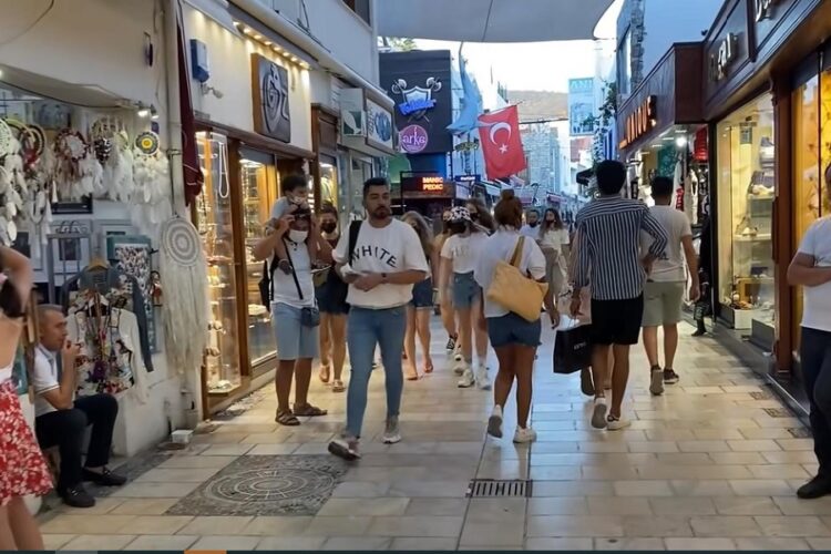 новость 01-11-2022 Российский туристический поток в Турцию приблизился к 4 миллионам