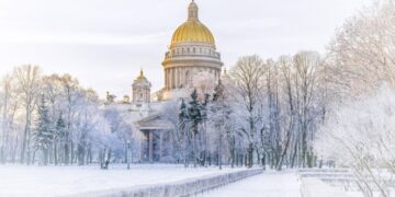 новость 24-12-2022 Город на Неве в ТОП-3 самых продаваемых внутренних направлений