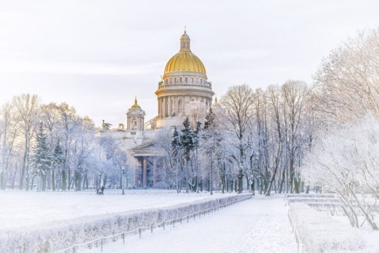 новость 24-12-2022 Город на Неве в ТОП-3 самых продаваемых внутренних направлений