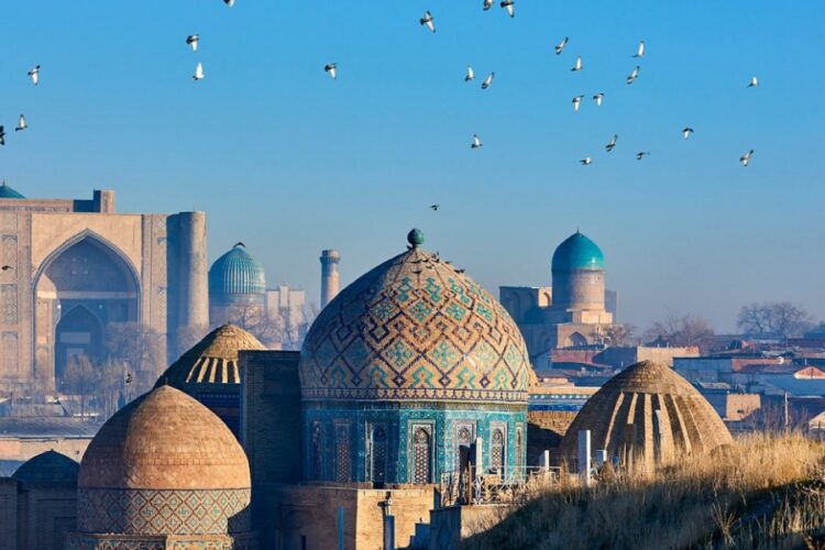 новость 22-12-2022 Продажи туров в Узбекистан выросли на 15%