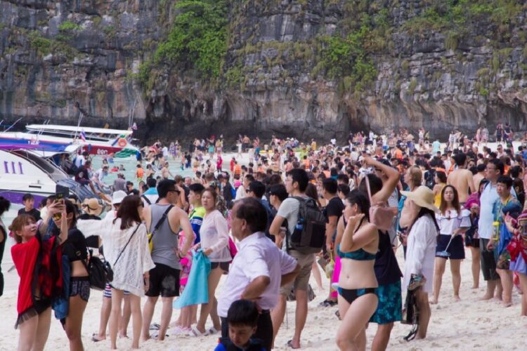 новость 19-01-2023 Российский турпоток в Таиланд за две недели января приблизился к 100 тысячам