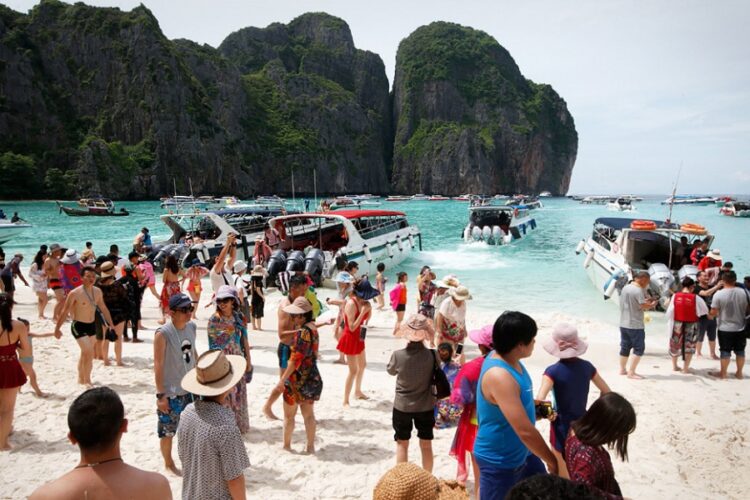 новость 02-01-2022 Российский турпоток в Таиланд в этом году достигнет 900 000 человек