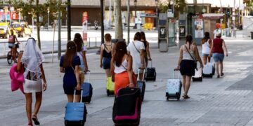 новость 24-01-2023 Туристические сборы в Испании станут больше