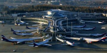 новость 02-01-2022 Улететь из Стамбула и Хургады в российскую столицу стало дешевле