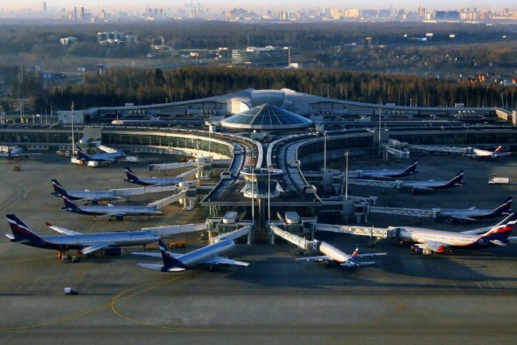 новость 02-01-2022 Улететь из Стамбула и Хургады в российскую столицу стало дешевле