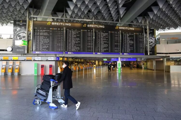 новость 09-01-2023 Страны ЕС будут требовать тесты у китайских туристов