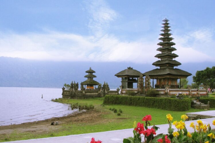 новость 17-01-2023 "Русский Экспресс" запускает полетную программу на Бали