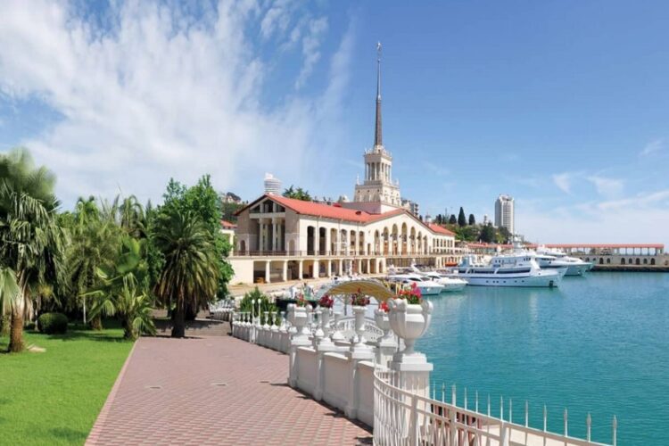 новость 24-01-2023 Отдых в Сочи в летнем сезоне-2023 станет дороже