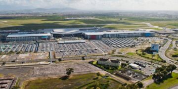 новость 02-02-2023 Заинтересуют ли прямые авиарейсы в ЮАР российских туристов?