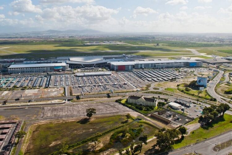 новость 02-02-2023 Заинтересуют ли прямые авиарейсы в ЮАР российских туристов?