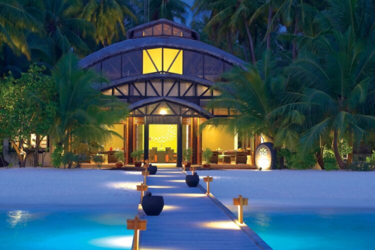 новость 14-02-2023 Россия в январе вновь лидирует по турпотоку на Мальдивские острова