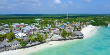 новость 16-02-2023 Российские туристы раскупают блочные туры в Танзанию