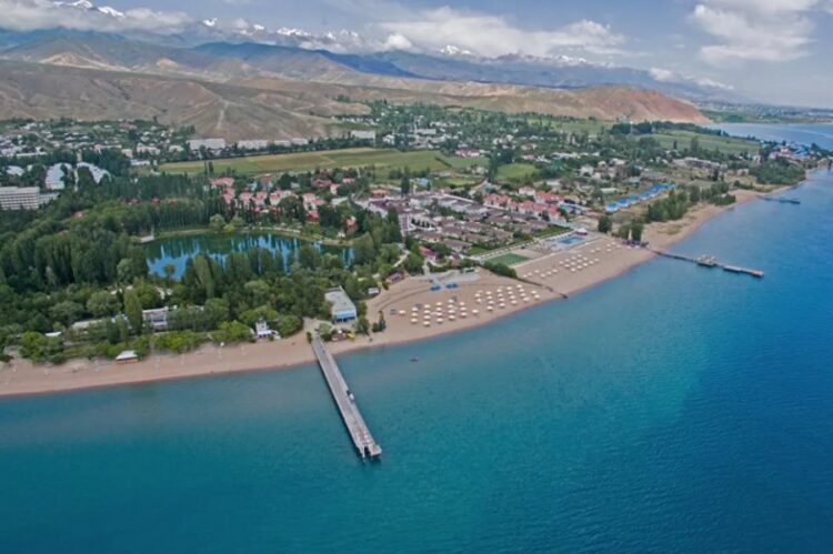 новость 23-03-2023 Объемы прямой авиаперевозки на Иссык-Куль нарастят