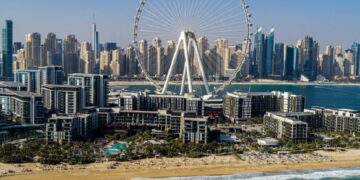 новость 29-03-2023 Число туристических прибытий из РФ в Дубай превысило доковидные показатели