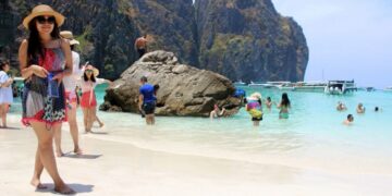 новость 20-03-2023 За первые две недели марта Россия вновь лидирует по турпотоку на Пхукет