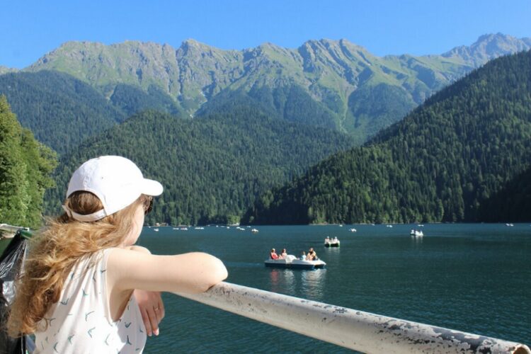 новость 06-03-2023 Какая страна опередила Турцию по туристическим прибытиям из РФ