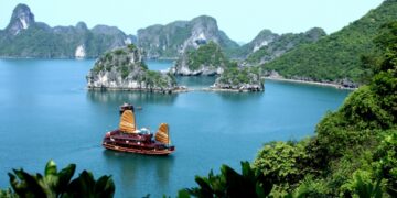 новость 08-03-2023 Российские туристы начинают бронировать летние туры во Вьетнам