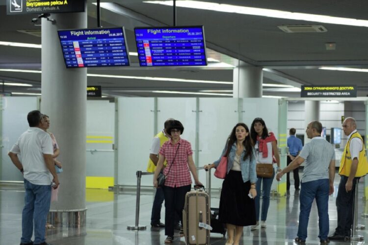 новость 11-03-2023 Авиарейсы на майские праздники вырастут в цене в три раза