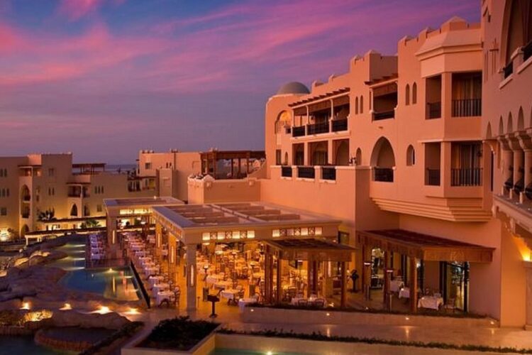 новость 10-03-2023 Высокий сезон на курортах Египта стартует с 15 марта. В какие отели отправиться с детьми