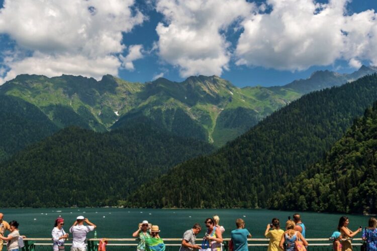 новость 28-03-2023 Этим летом Абхазия будет одним из самых популярных направлений у российских туристов