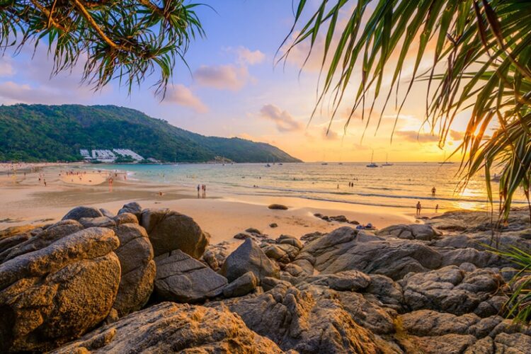 новость 07-04-2023 Каждый четвертый турист на Пхукете прибыл из России